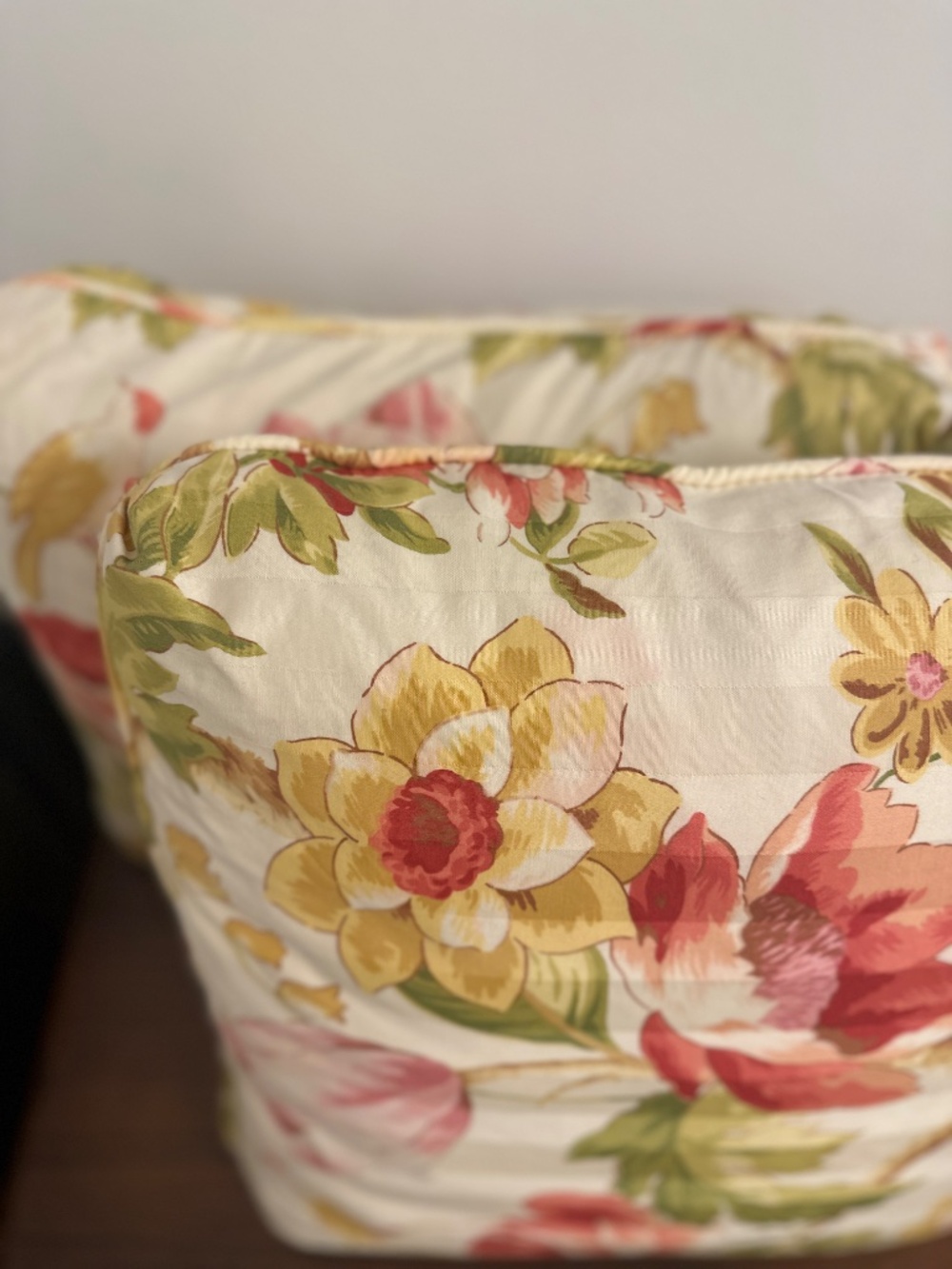 THOMASVILLE CUSTOM PILLOWS - Picture 3 of 8